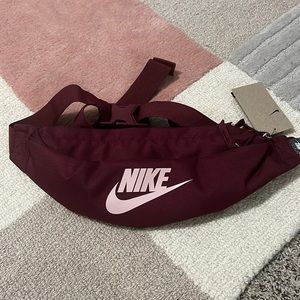 Nike fanny pack